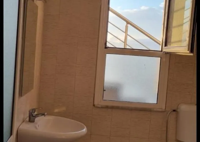 Libalaguna Hotel Baks-Rrjoll